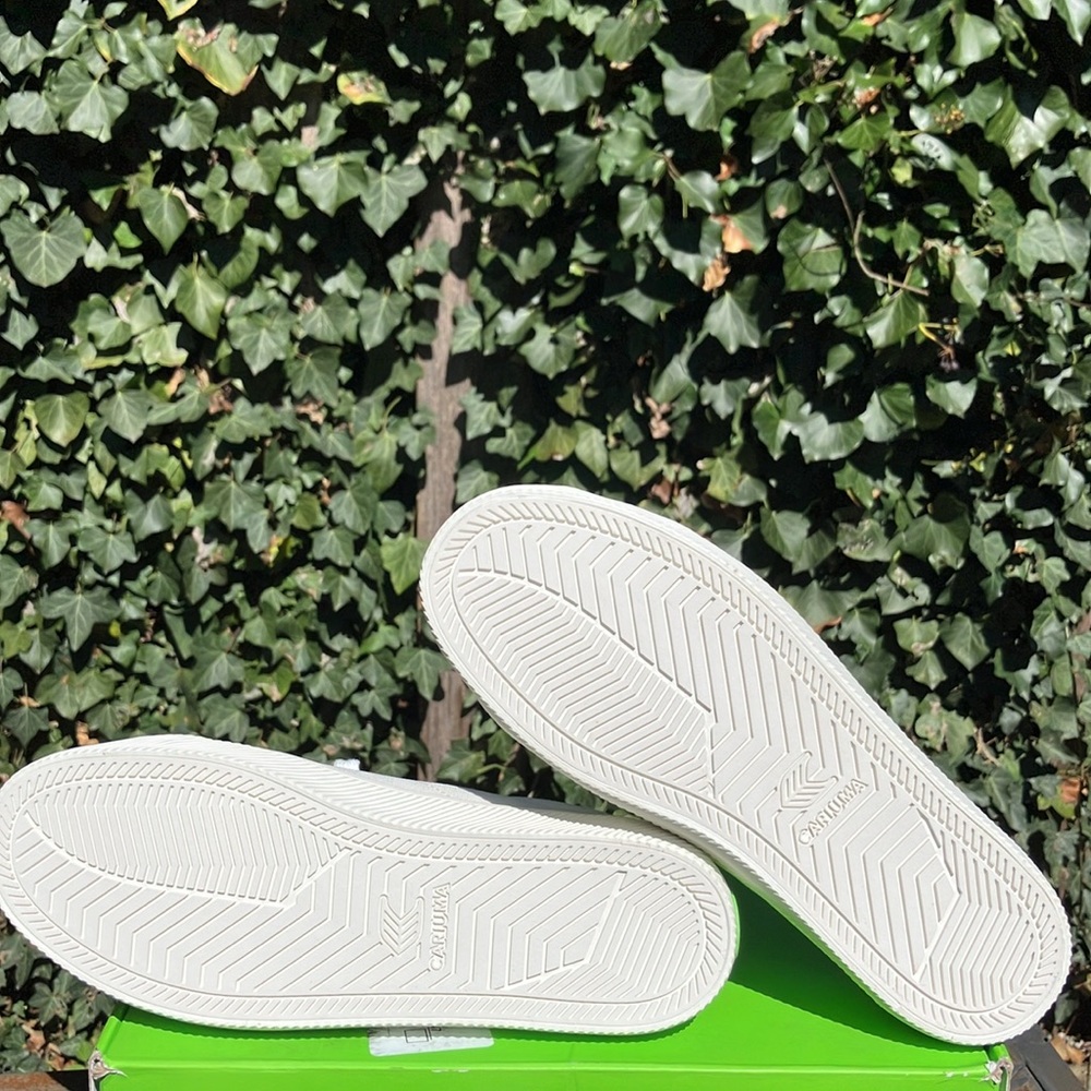 NEW Cariuma Oca Low Top Lace Up Organic Canvas Sneakers Off White Unisex - Picture 7 of 7